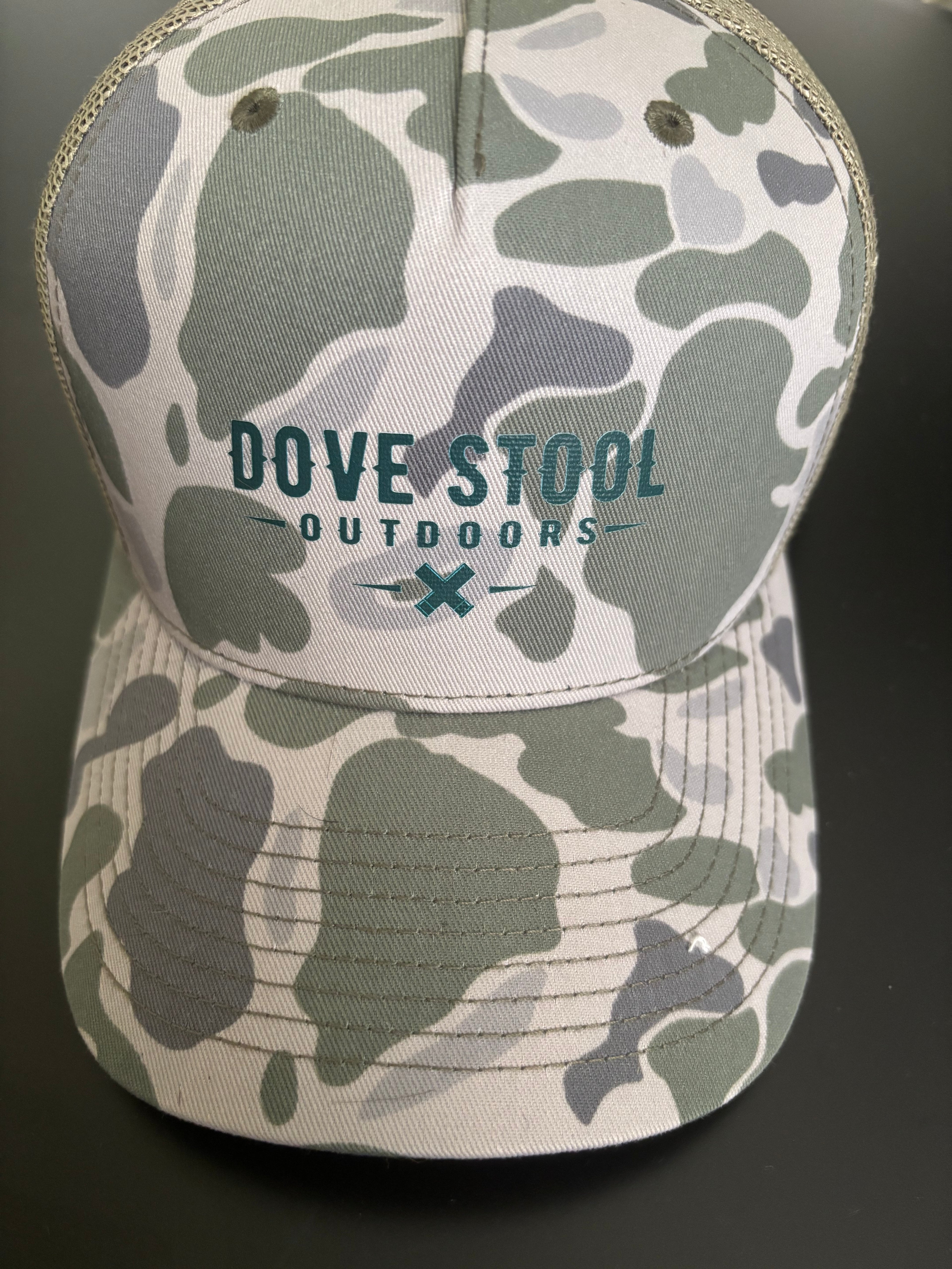 Dove Stool Outdoors R112 PFP